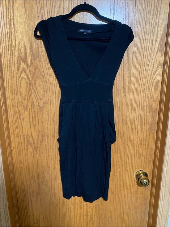 Urban Expressions Dresses & Skirts - Black V-Neck Midi Dress with pockets and attached tie belt
